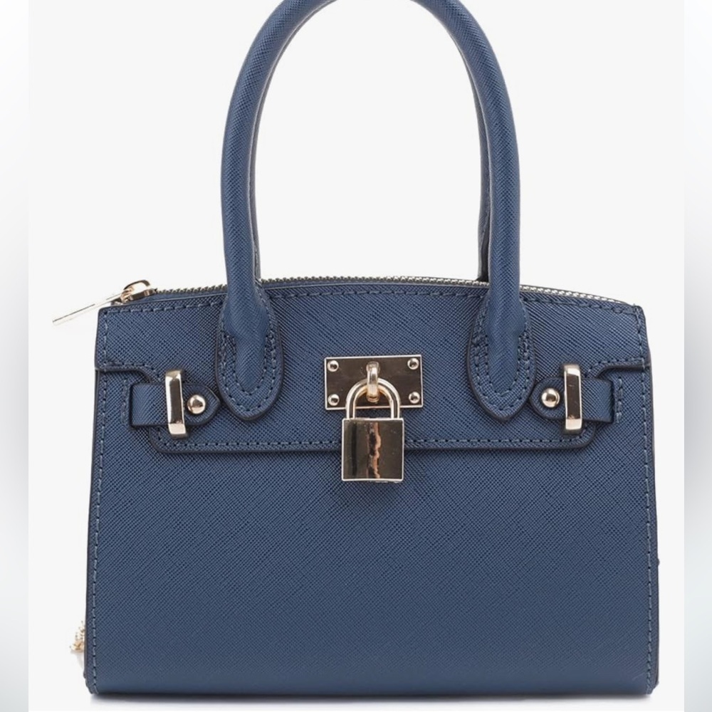 Little vegan leather bag with gold lock and top handle